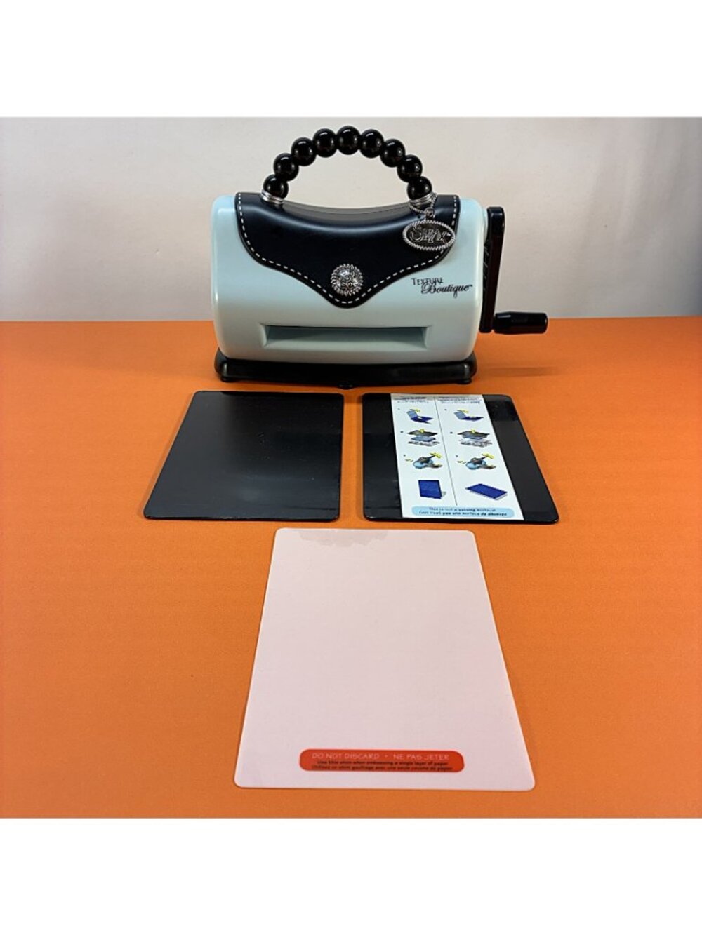 Sizzix Texture Boutique Embossing Machine Blue/Black Purse Design Plus 14 Plates - Picture 5 of 9